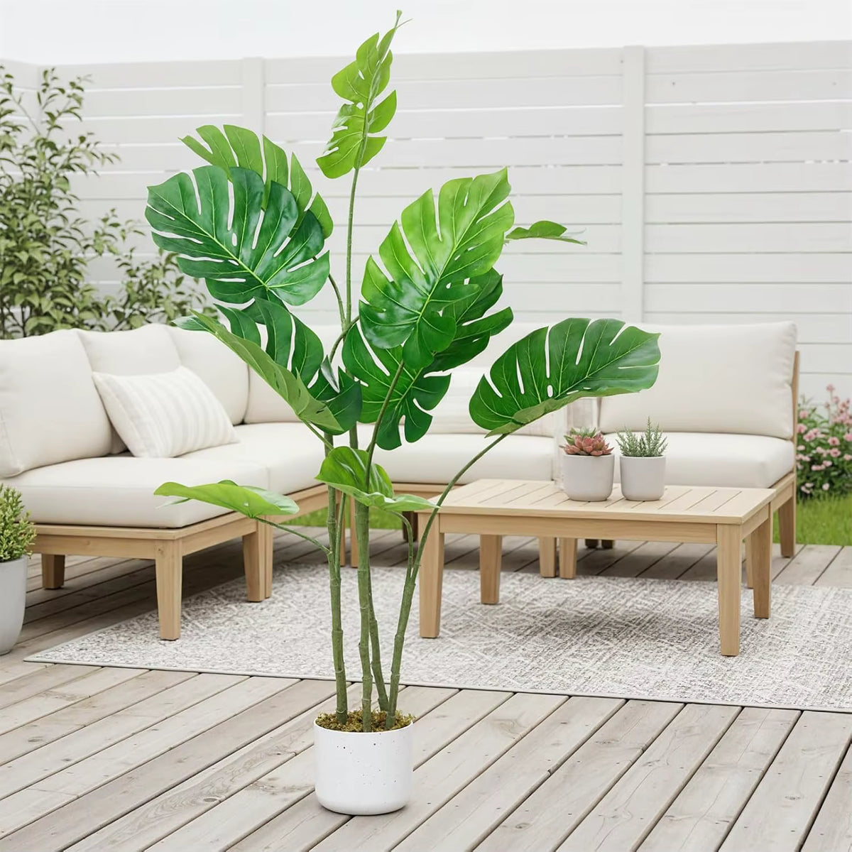Monstera artificiel en pot